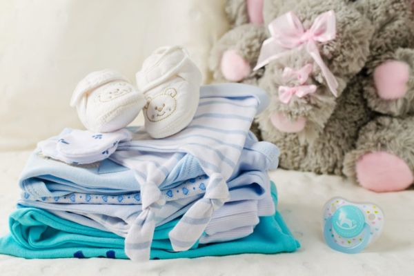 Apps-to-Organize-Your-Babys-Layette-How-to-Simplify-Your-Life